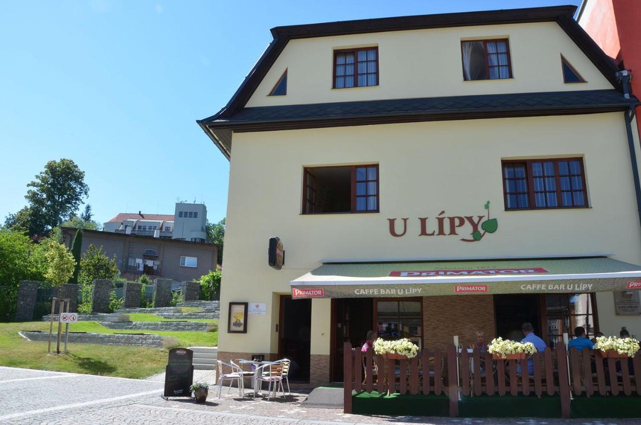 Ubytovani U Lipy 纳霍德 外观 照片
